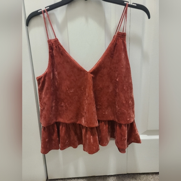 aerie Tops - Aerie velvet tank top sz sm